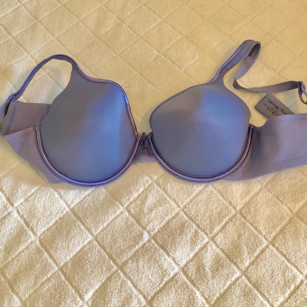 Vanity fair lilac purple underwire bra 36D